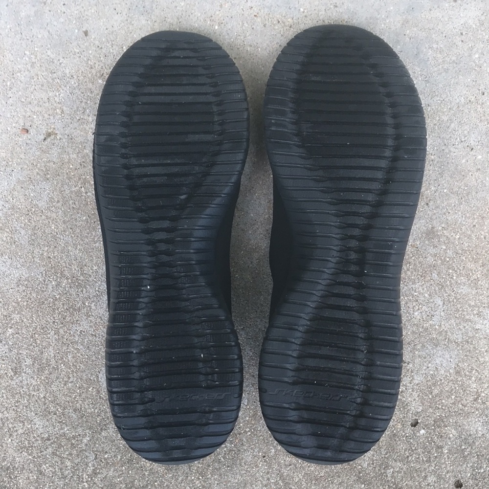 Skechers Ultra Flex Harmonious Air-cooled Memory-foam Slip-on Sneakers - Picture 12 of 16